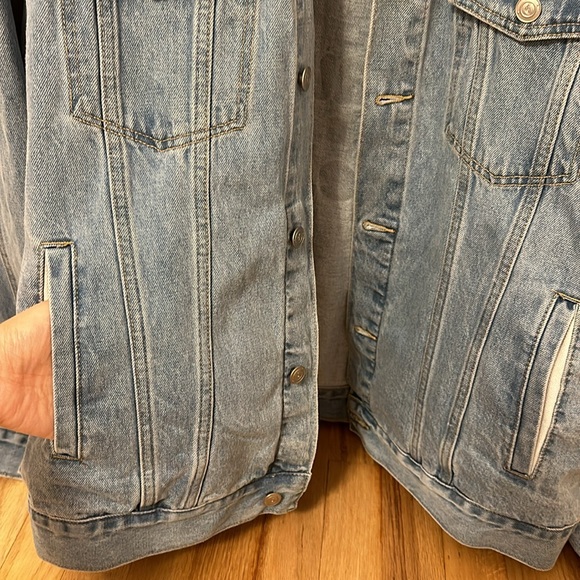 Elevated Faith light blue Denim Jacket size 2X - Picture 7 of 9